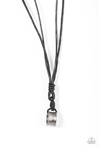 Front Man Black Necklace-ShelleysBling.com-ShelleysPaparazzi.com