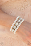 Go-Getter Gleam White Necklace and Bracelet Set