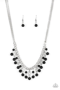 Regal Refinement Black Necklace