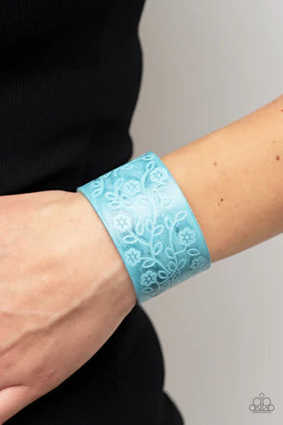 Rosy Wrap Up Blue Urban Bracelet