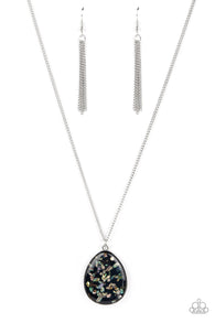 Shimmering Seafloors - Black Necklace